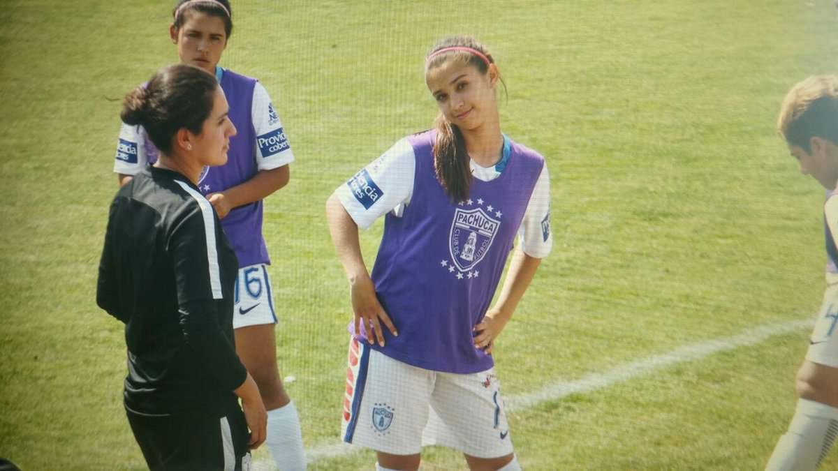 画像 本田圭佑が所属するパチューカの女子チームにめっちゃ可愛い子がいるぞ フットバル 画像 本田圭佑が所属するパチューカの女子チームにめっちゃ可愛い子がいるぞ フットバル