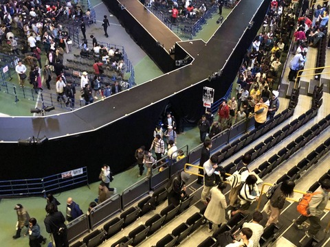 【悲報】AKB48コンサート落下事故、稲垣香織さん後頭部骨折の重傷