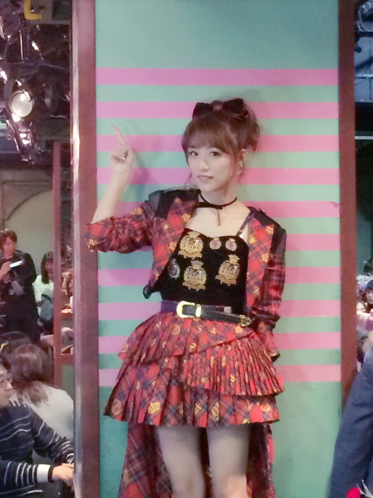 高橋みなみ△「(紅白選抜落ちメンバーは)私のカウントダウンライブに出ればいい」