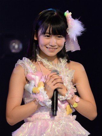 小嶋真子のむっちりおっぱい