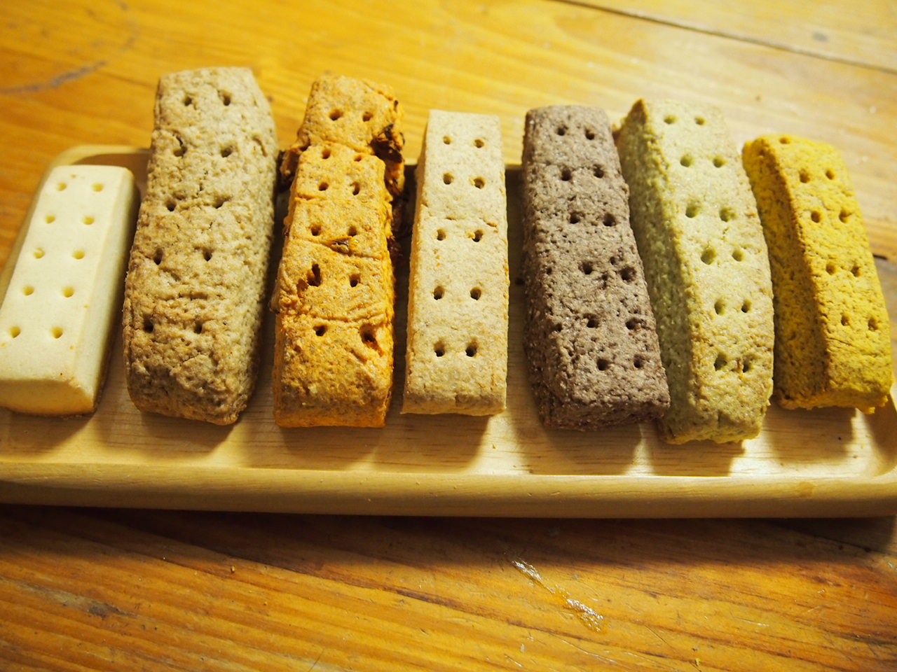 カロリーメイト カレー味 トンスタバエル