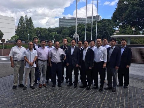 39876044_1650132461763468_4671888102569017344_n