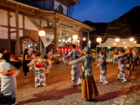 295772342_5048365281940152_1247283791187319924_n