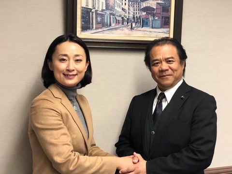 49345114_1827528120690567_2397997189021302784_n