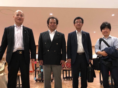 32687060_1516018585174857_7537882657787478016_n