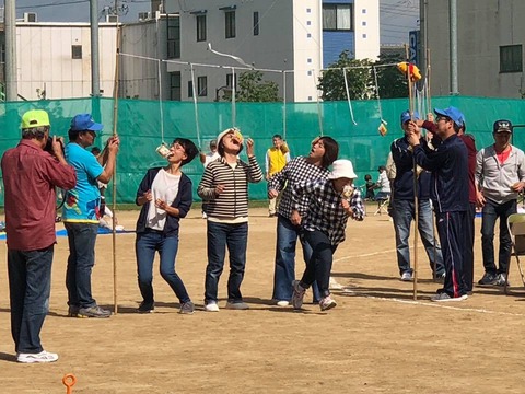 44106530_1712099542233426_4872311553140981760_n