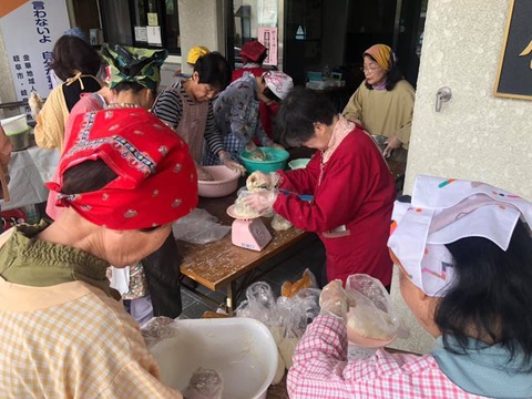 58372934_1982591588517552_2378233239878762496_n