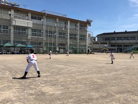 37203071_1589334127843302_7834228138421780480_n