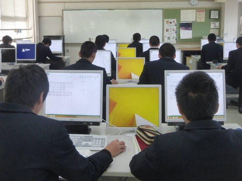 10372160_645063035603754_23657269687107916_n