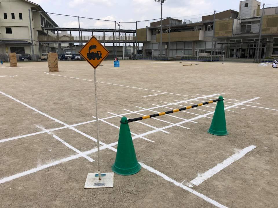 交通安全教室 小雨 岐阜市 自転車 小学校