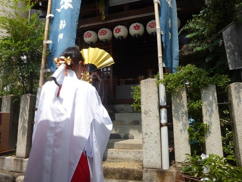 10514591_570685376374854_6829868392822682772_n