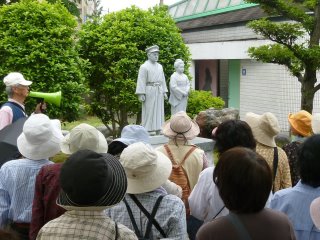 156455_234254970017898_100003001910575_390557_1249054518_n