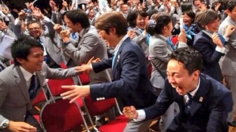 20-03-27-09-41-19-612_deco