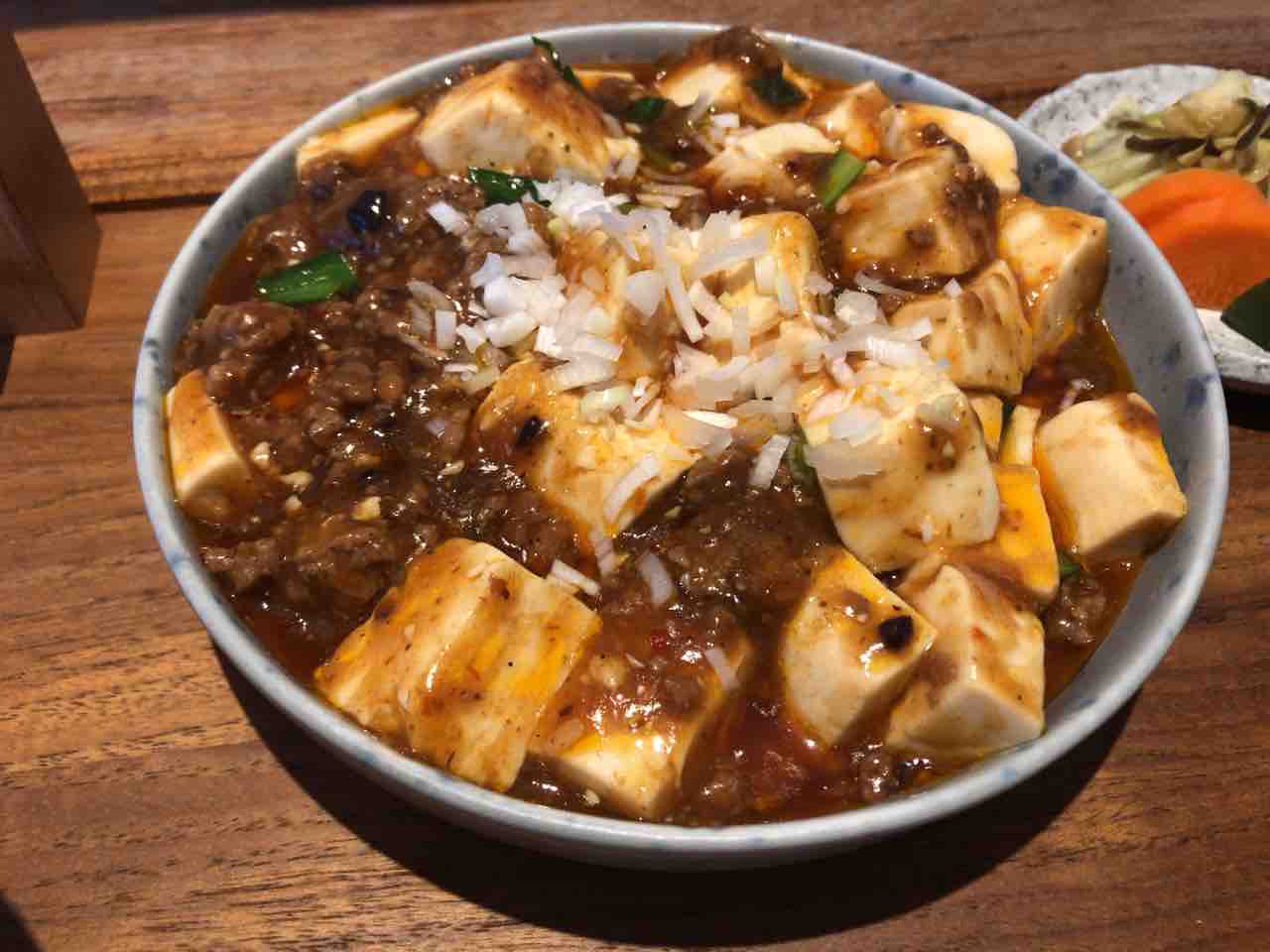 Yuzuki 下北沢 定食屋の麻婆豆腐 美酒佳肴