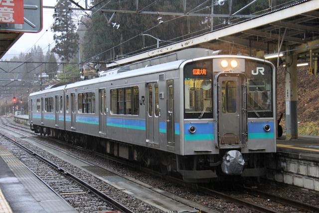 211系、長野色の6両編成で中央本線を駆け抜けろ！ : 「まつもとあずさ