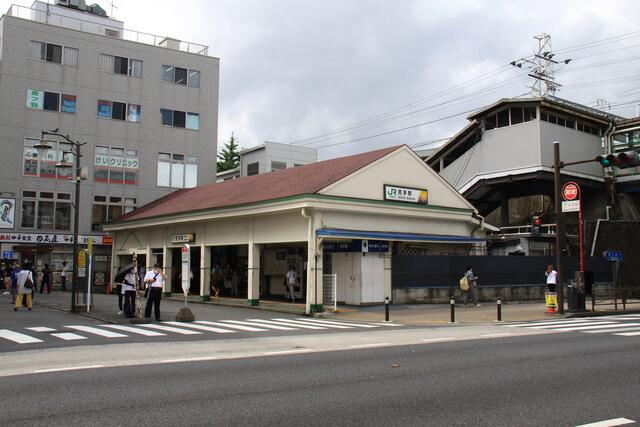 南武線 尻手駅 ケツに手ではありません 尻手をよく知って まつもとあずさ が3番線にまいります