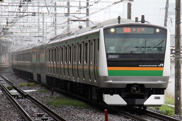 E233系近郊タイプ 新カボチャで静岡へ 群馬 栃木へ フルカラーの行先表示も豊富に揃えました まつもとあずさ が3番線にまいります E233系近郊タイプ 新カボチャで静岡へ 群馬 栃木へ フルカラーの行先表示も豊富に揃えました まつもとあずさ が3番線にまいります