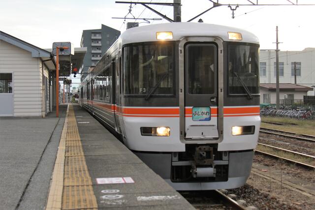 特急「ふじかわ」～身延線を駆け抜ける特急列車！ 静岡と甲府を結ぶ