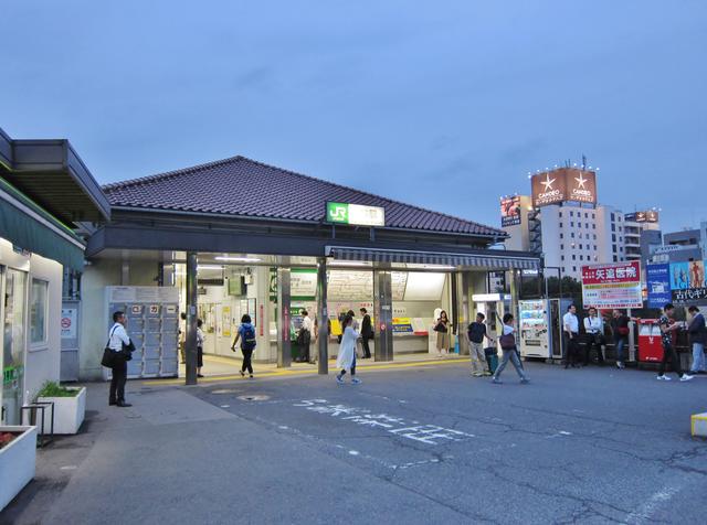 山手 京浜東北線 鶯谷駅 山手線で最ダサ駅は 散歩の街 まつもとあずさ が3番線にまいります