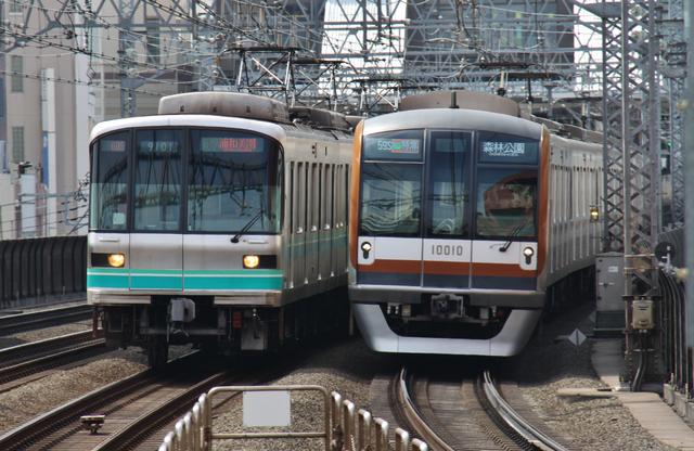 東京メトロ南北線 9000系 05 07 2なお顔の子は営団最後の新造車 まつもとあずさ が3番線にまいります 東京メトロ南北線 9000系 05 07 2なお顔の子は営団最後の新造車 まつもとあずさ が3番線にまいります
