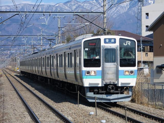 211系、長野色の6両編成で中央本線を駆け抜けろ！ : 「まつもと