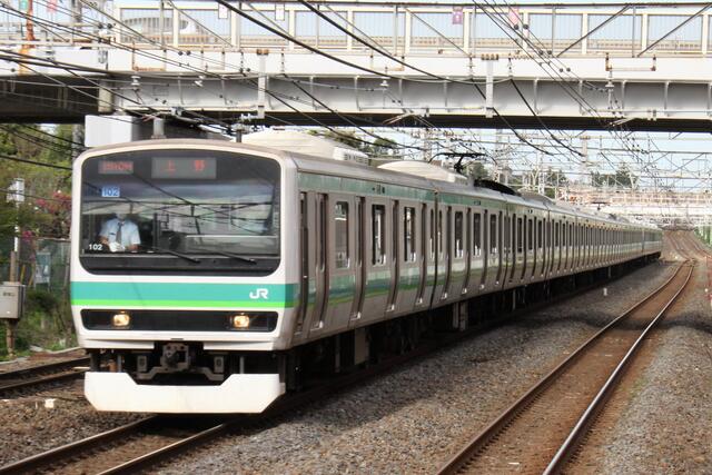 常磐線快速 E231系 上野東京ラインにグリーン車があるとは限らない まつもとあずさ が3番線にまいります