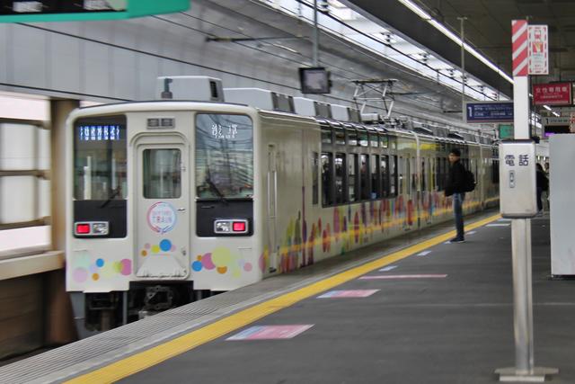 634 ムサシ 型 スカイツリートレイン 定期運転終了 東武の興味はリバティとslに集中です まつもとあずさ が3番線にまいります