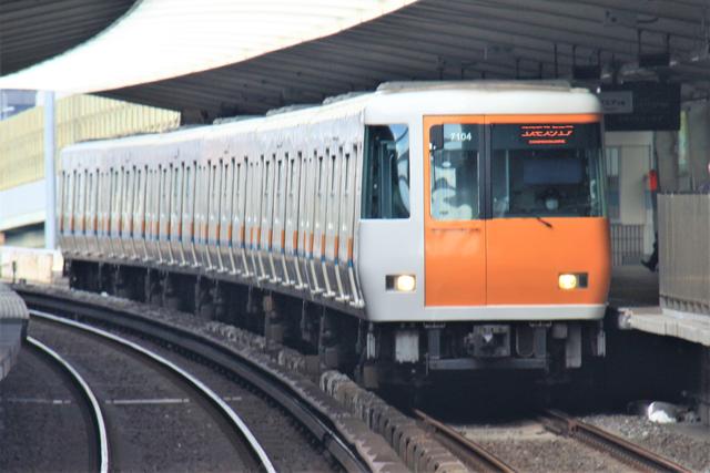 大阪メトロ中央線・24系～大阪市営地下鉄の標準デザインなん ...