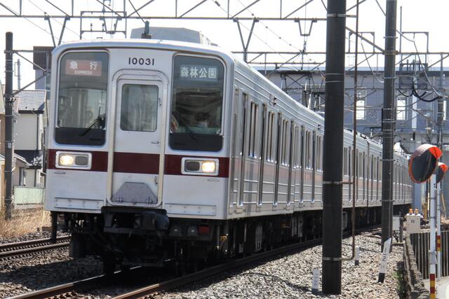 東武鉄道・10000系10030型～東上線の主力車両は幕式車