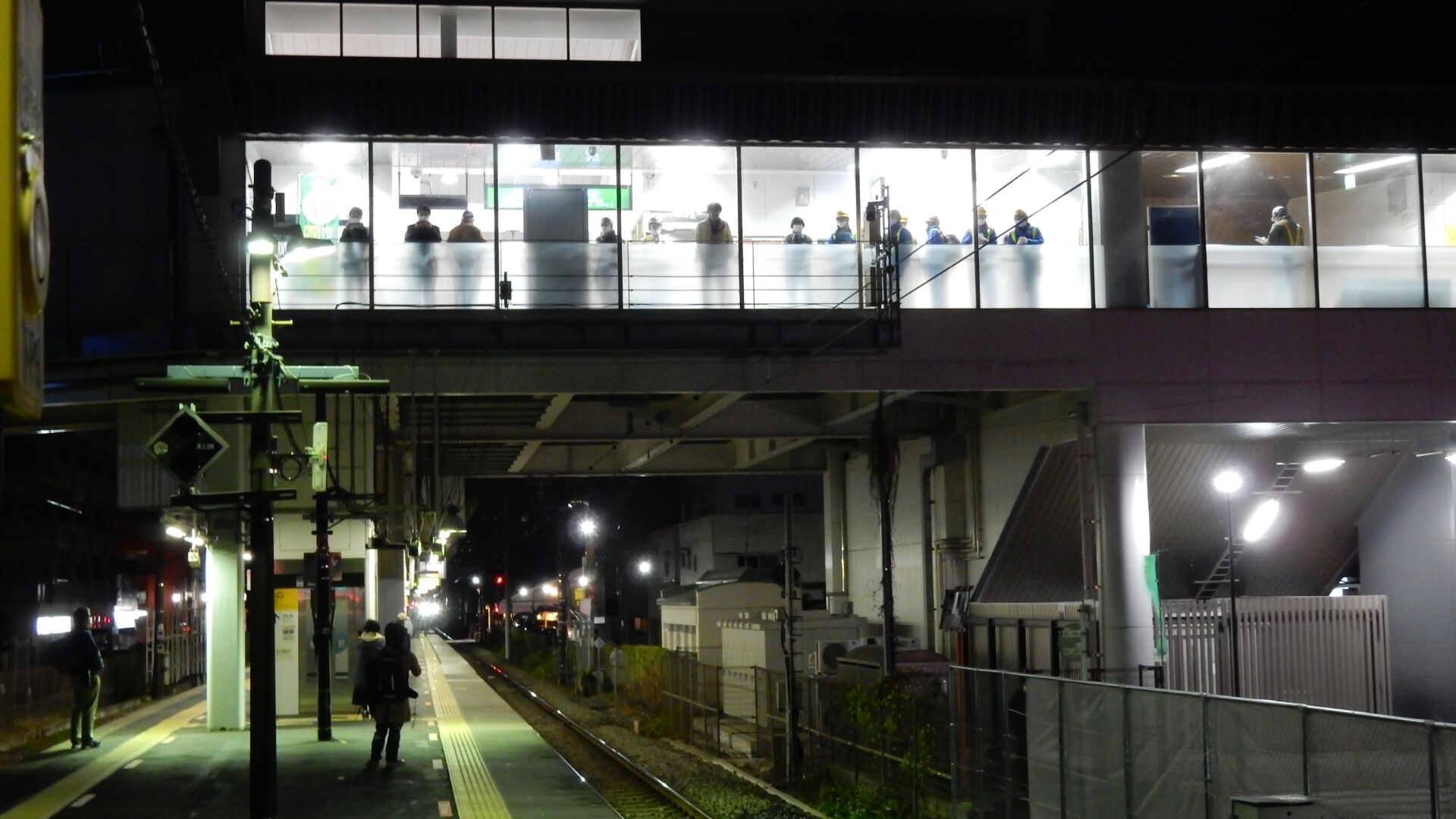 松の木の鉄日常を綴るのんびりBlog 牛浜駅線路切換工事を撮る コメント 松の木