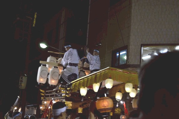 25-12-06-03-57-34-955_deco