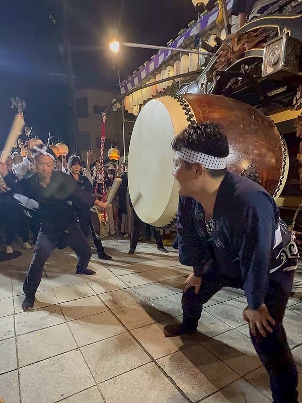 25-11-15-21-43-44-847_deco