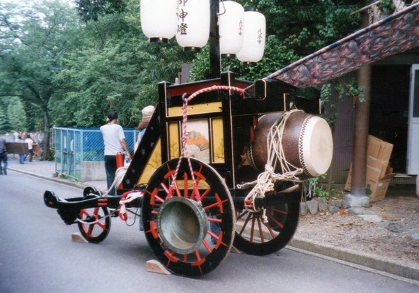 img738