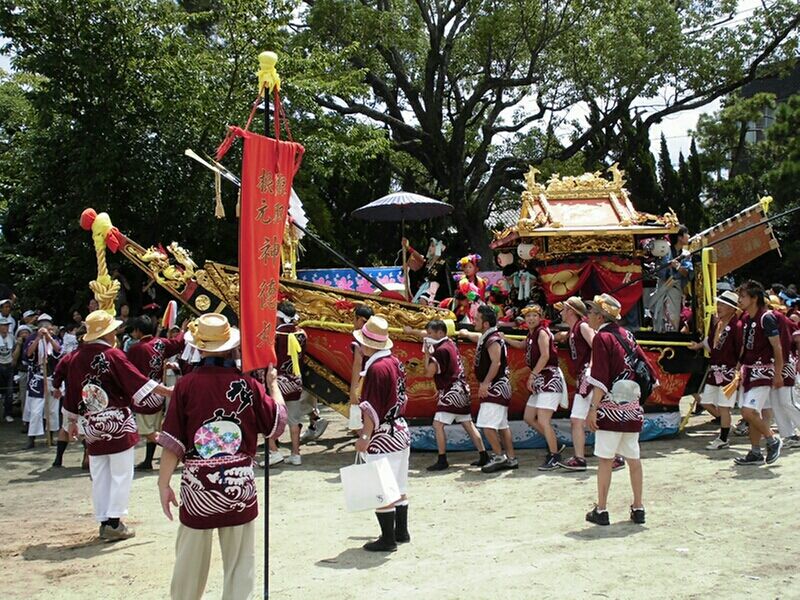 神社前2F特設祭事場
	  四日市市 富田の夏祭り（鯨船③）
	
	コメントトラックバック                        風神雷神