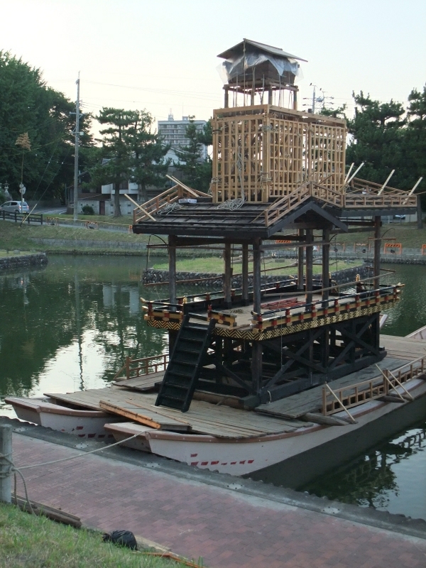 [画像:3c99e75e.jpg]