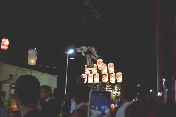 25-12-06-03-45-25-472_deco