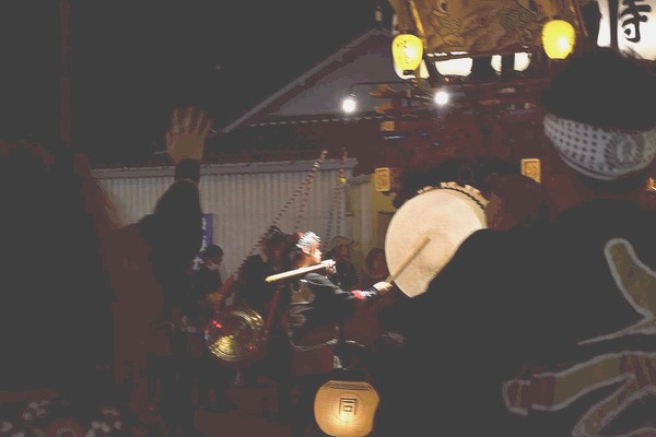 25-12-06-02-21-37-219_deco