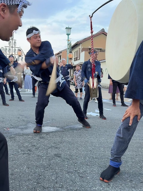 25-11-15-21-42-46-653_deco