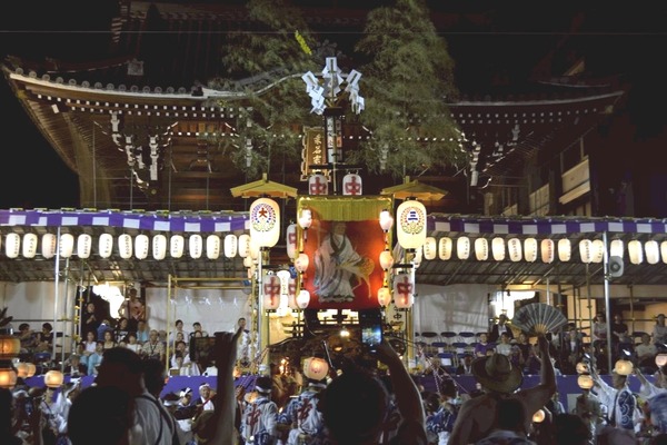 25-12-06-04-27-42-857_deco