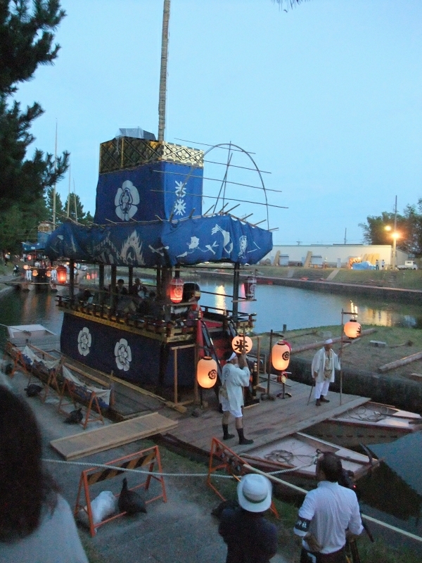 [画像:4cf8334c.jpg]