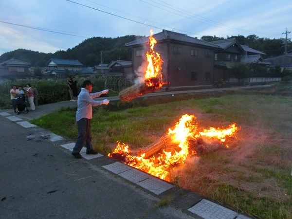 [画像:569cbc2a-s.jpg]