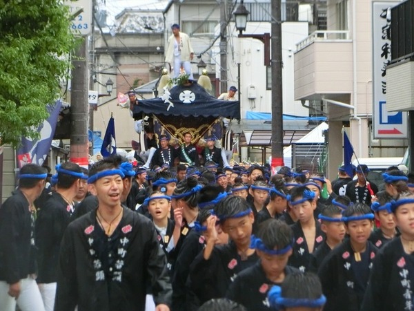 [画像:5b1b8486-s.jpg]