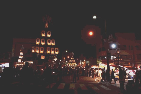 25-12-08-21-39-00-571_deco