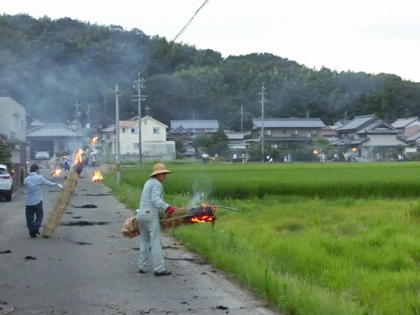 [画像:5edf9fa9-s.jpg]