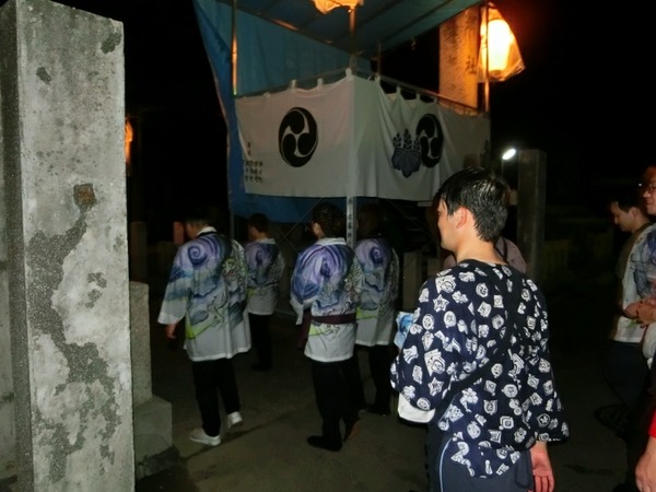 [画像:5f191768-s.jpg]