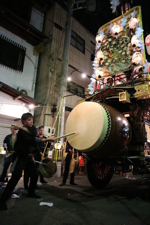 line_320897175682481