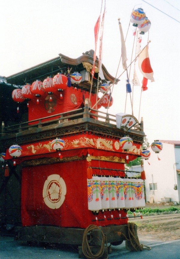 東海地方の山車型式⑥ : 神社前2F特設祭事場