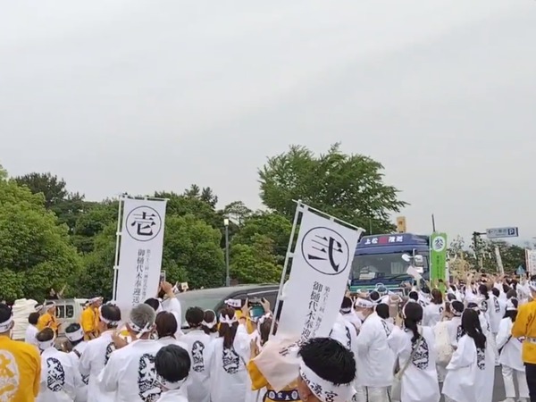 25-08-28-01-33-25-562_deco