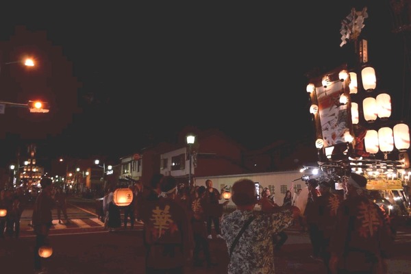 25-12-06-03-42-06-326_deco