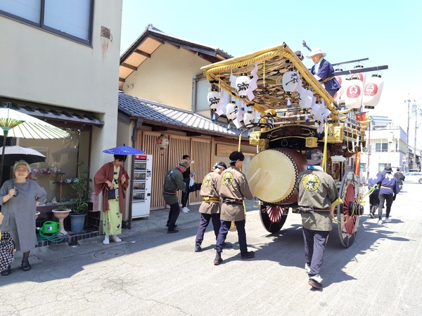 mitenef20fc835-8e53-4d58-aef4-eadc1e91ce1c